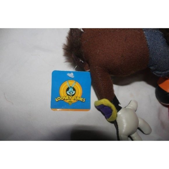 COPY - Looney Tunes DISNEY TASMANIAN Devil Plush Doll on Skateboard Snowboard 8… - Picture 5 of 6